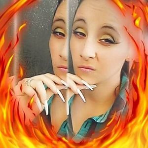 Meet your Posher, Roxanne